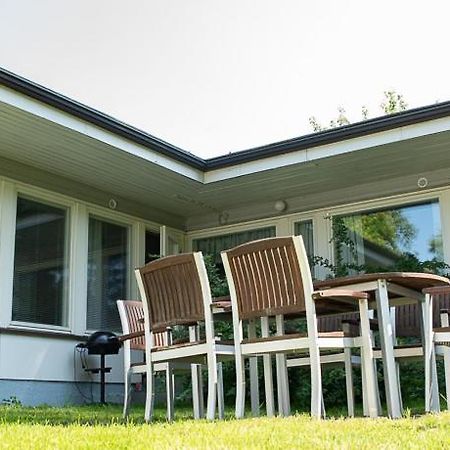 ヨエンスーOmakotitalo Keskustan Laehellaeアパートメント エクステリア 写真